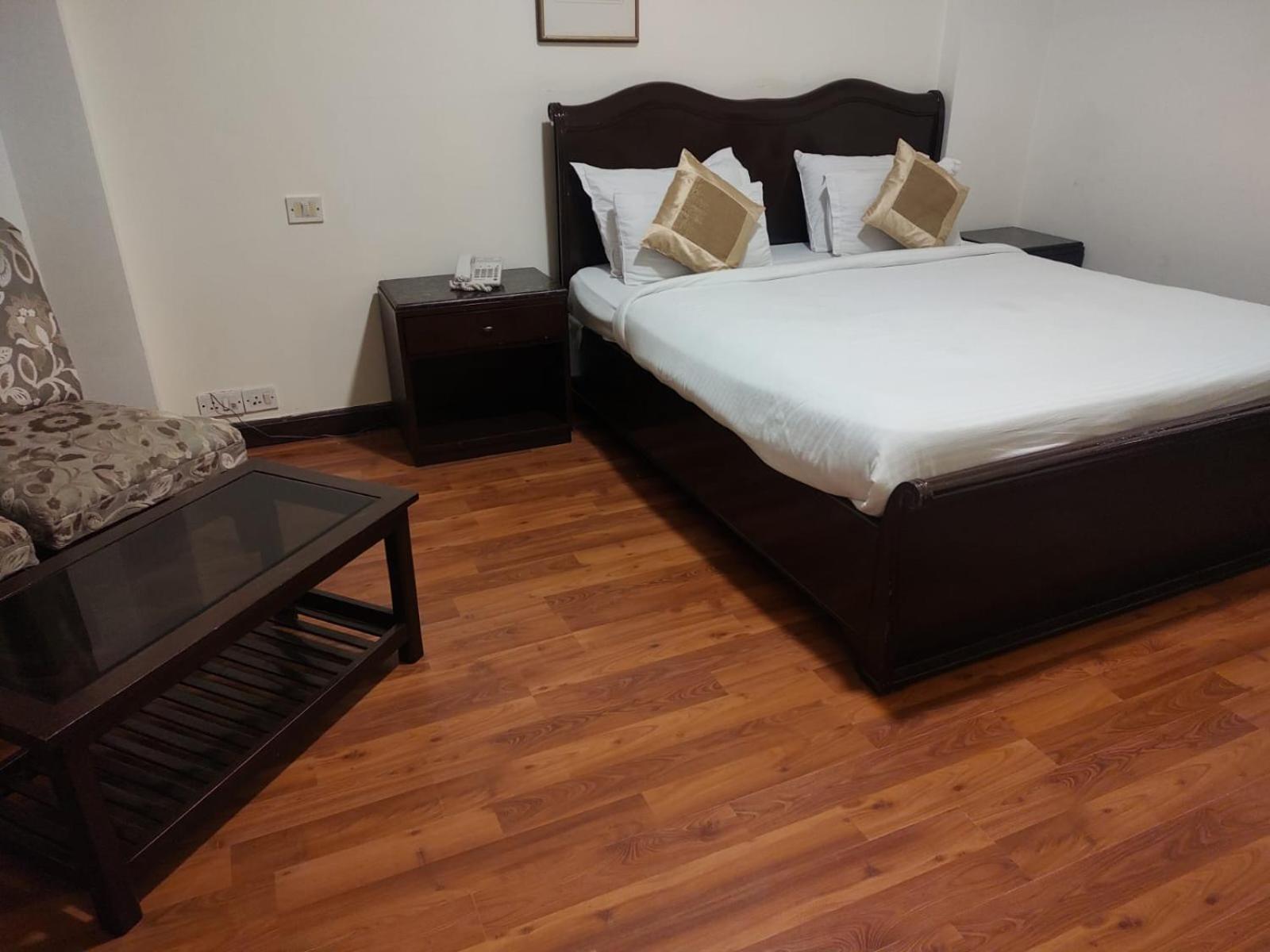 Hotel Luxera &