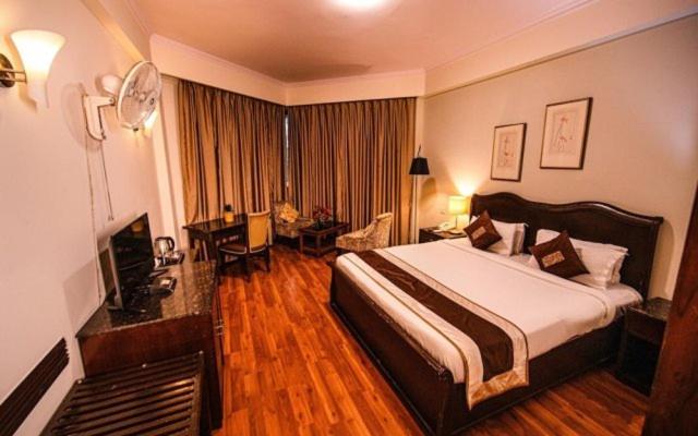 Luxera & Hotel